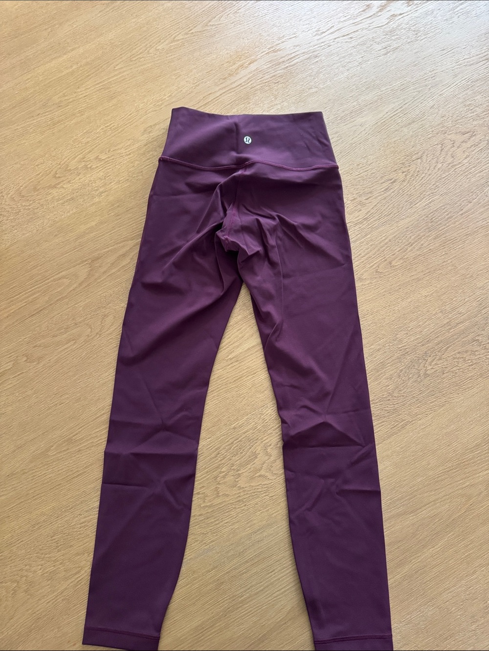 Lululemon Wunder Under Size 4